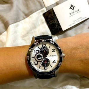 Watch, Genuine Titan Octane, leather belt, never used